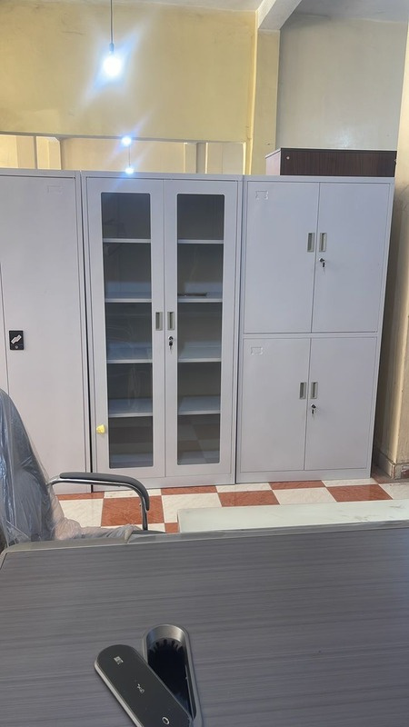 Armoire de Rangement Acier (Double Porte)